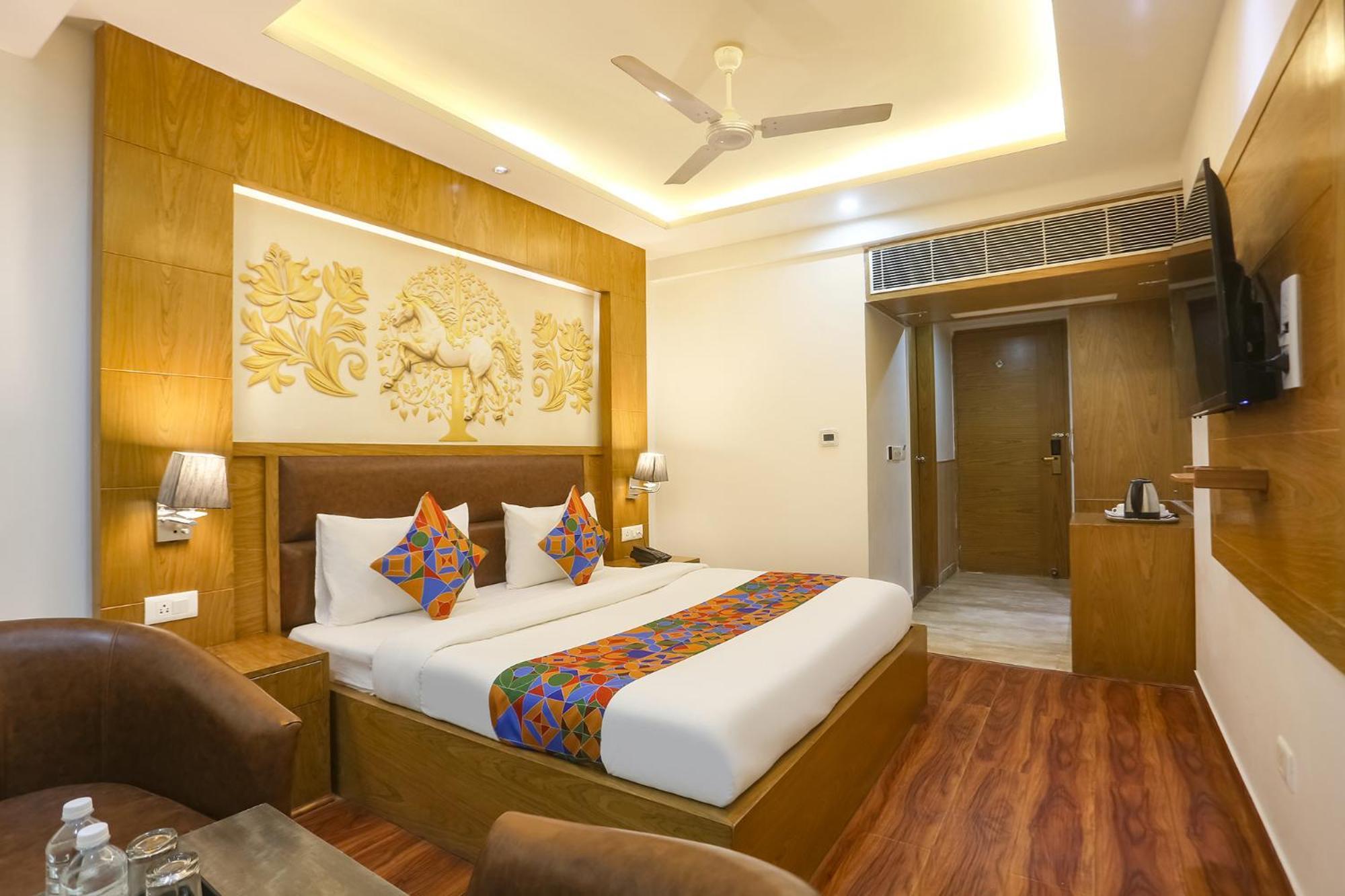 Fabhotel Prime Star 17 - Nr Yashobhoomi Convention Centre Дели Экстерьер фото