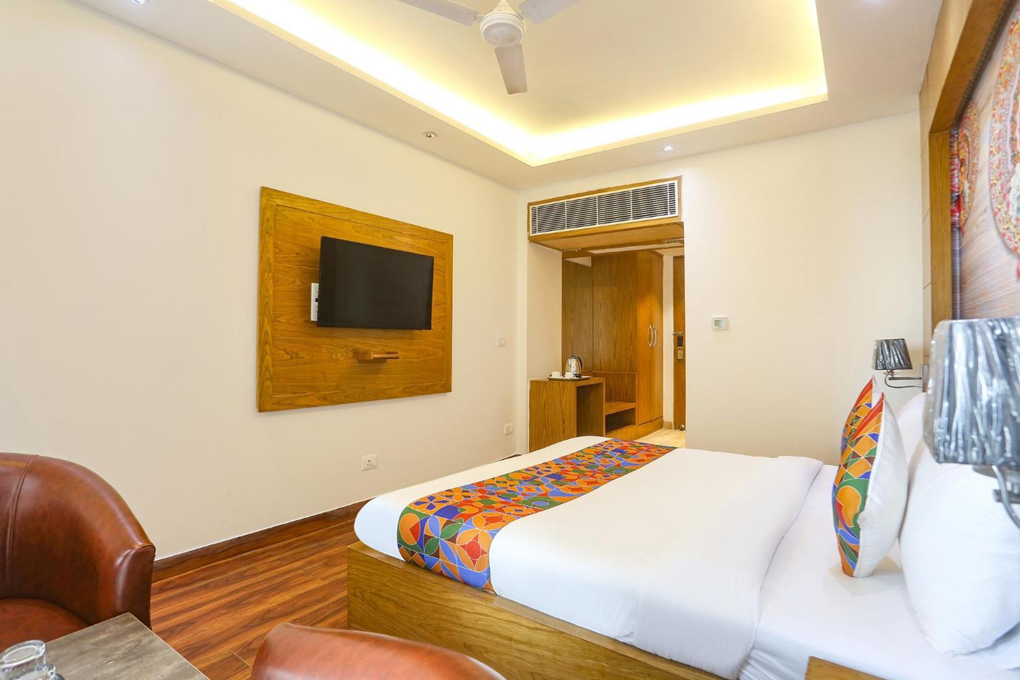 Fabhotel Prime Star 17 - Nr Yashobhoomi Convention Centre Дели Экстерьер фото