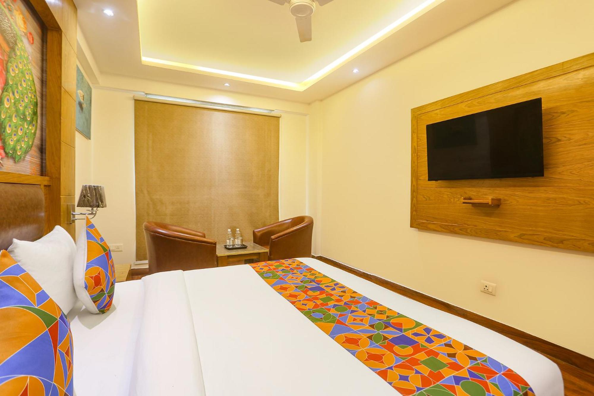 Fabhotel Prime Star 17 - Nr Yashobhoomi Convention Centre Дели Экстерьер фото